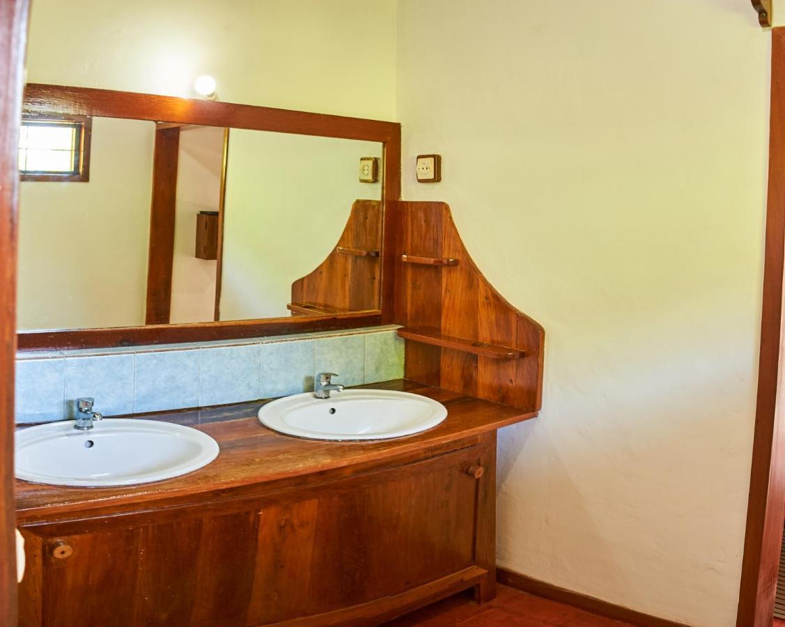 Villa Milena Nosy Be Exterior photo