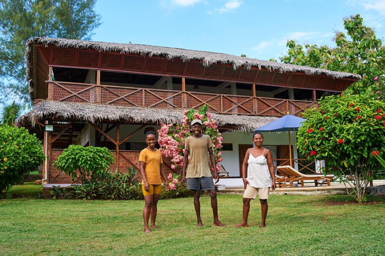 Villa Milena Nosy Be Exterior photo